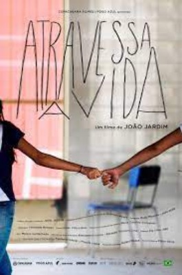 Foto da capa do livro Atravessa a vida - filme de 1h23 - documentrio